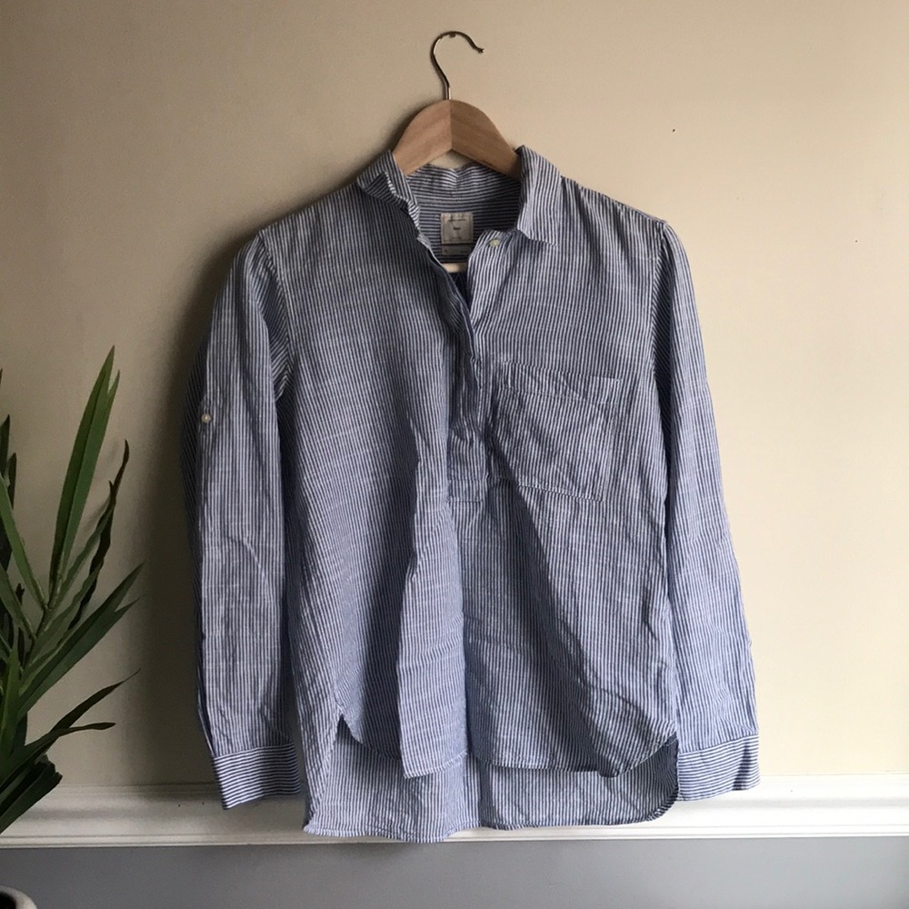 Gap Half Button-down Stripped Popover